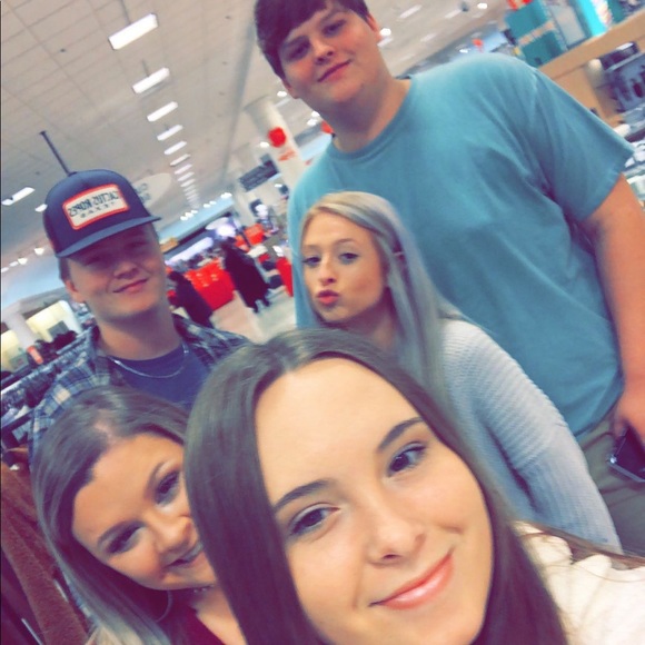 Meet your Posher, Ethan - Picture 1 of 1